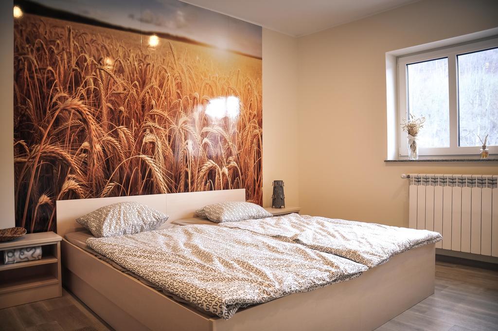Rosa Bed And Breakfast Podgorje  Quarto foto
