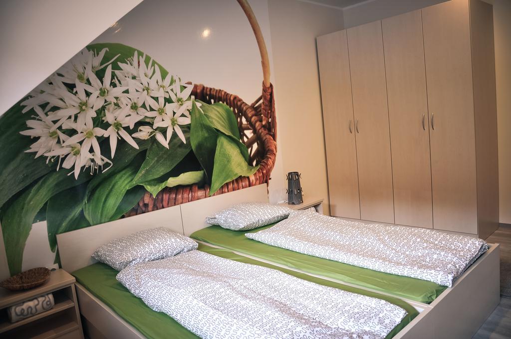 Rosa Bed And Breakfast Podgorje  Quarto foto